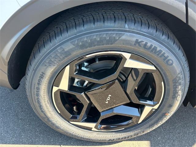 new 2026 Kia Sportage car, priced at $30,949