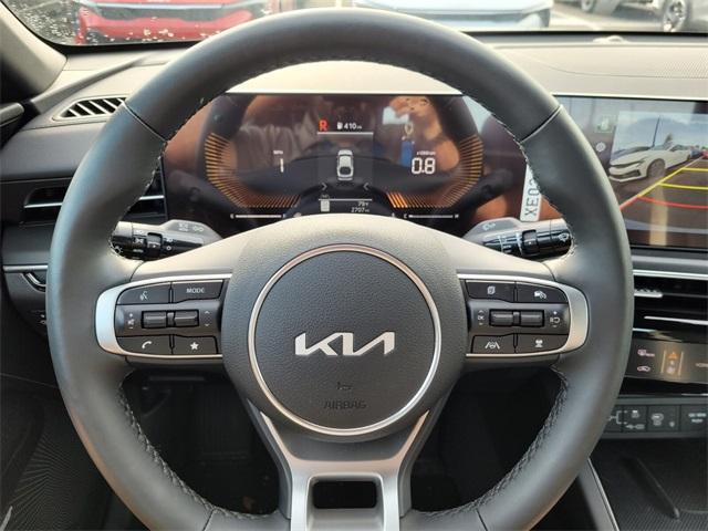 new 2025 Kia K5 car, priced at $33,645