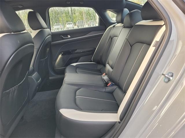 new 2025 Kia K5 car, priced at $33,645