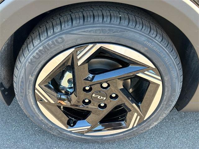 new 2025 Kia K4 car, priced at $23,962