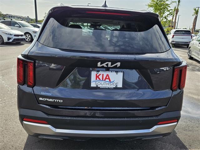 new 2025 Kia Sorento car, priced at $38,300