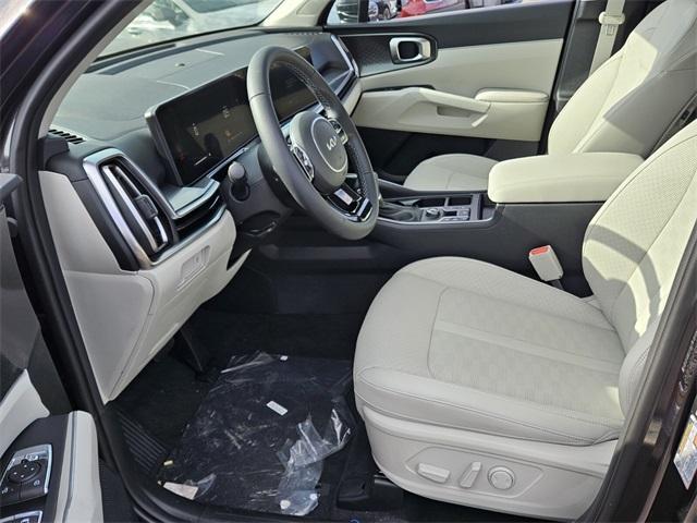 new 2025 Kia Sorento car, priced at $38,300