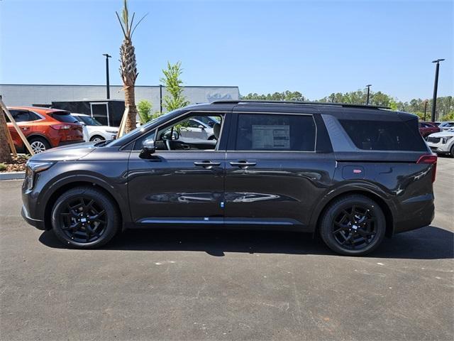 new 2025 Kia Carnival Hybrid car, priced at $54,630
