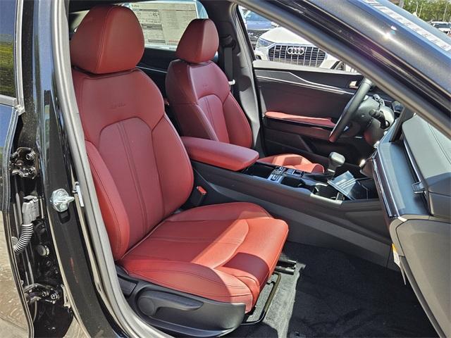 new 2025 Kia K5 car, priced at $32,295