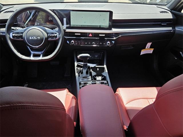 new 2025 Kia K5 car, priced at $32,295