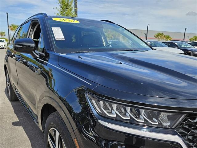 used 2023 Kia Sorento car, priced at $26,981