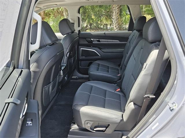 new 2025 Kia Telluride car, priced at $44,780