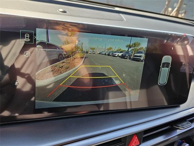 new 2025 Kia Sorento car, priced at $38,795