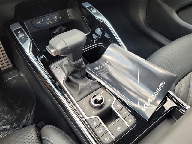 new 2025 Kia Sorento car, priced at $44,245