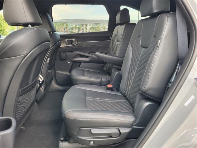 new 2025 Kia Sorento car, priced at $44,245