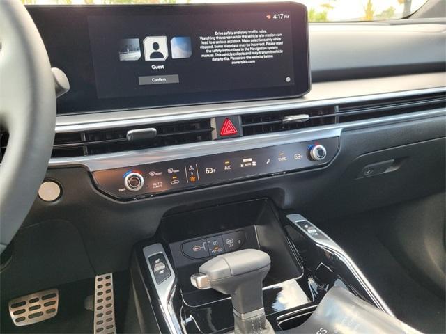 new 2025 Kia Sorento car, priced at $44,245