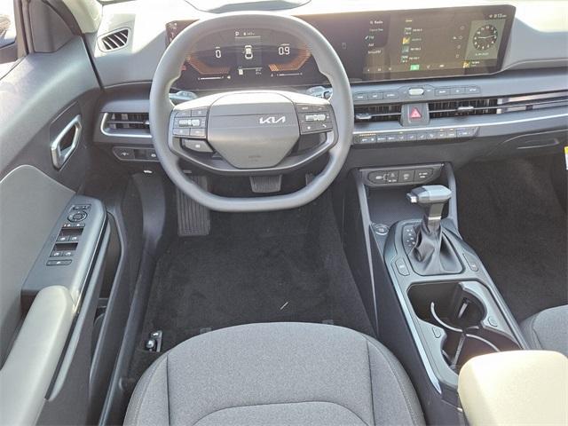 new 2025 Kia K4 car