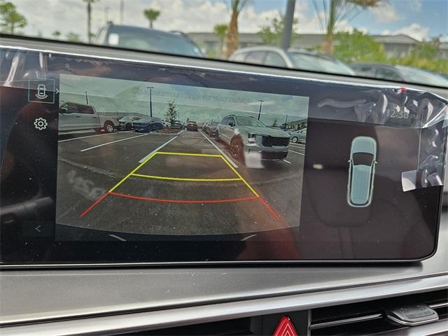 new 2025 Kia Sorento car, priced at $37,830