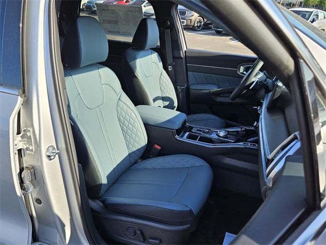 new 2025 Kia Sorento Hybrid car, priced at $48,560