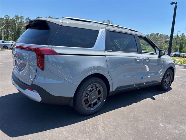 new 2025 Kia Carnival Hybrid car, priced at $45,680