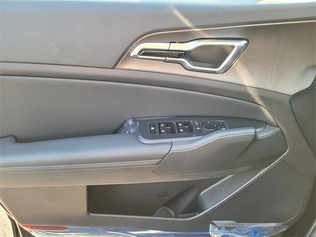new 2026 Kia Sportage Hybrid car, priced at $37,650