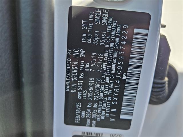 new 2025 Kia Sorento car, priced at $38,795