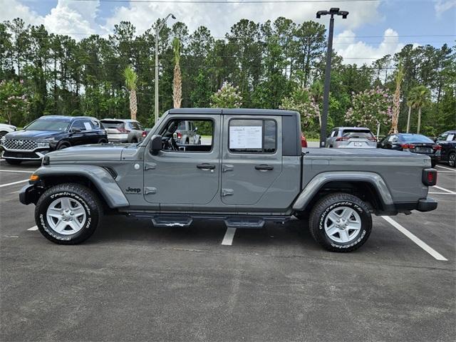 used 2021 Jeep Gladiator car, priced at $28,871
