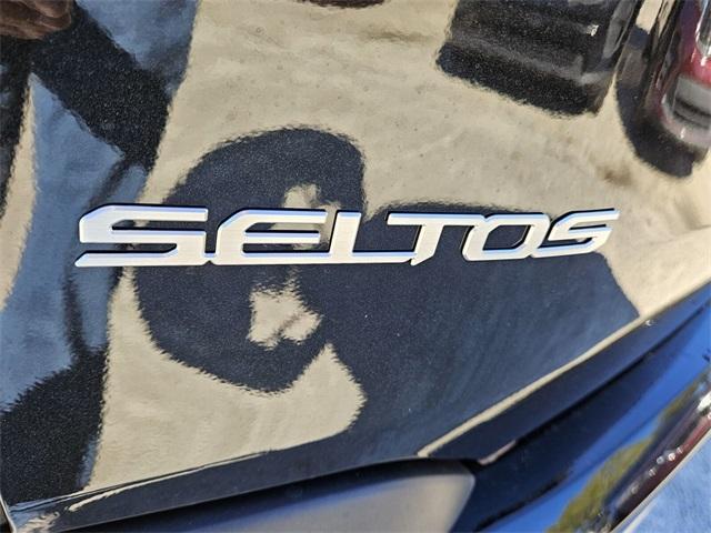 new 2025 Kia Seltos car, priced at $26,860