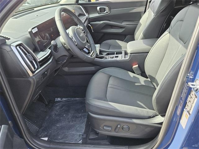 new 2025 Kia Sorento car, priced at $38,100