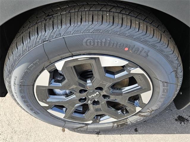 new 2025 Kia Sorento car, priced at $38,100