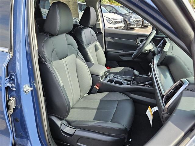 new 2025 Kia Sorento car, priced at $38,100