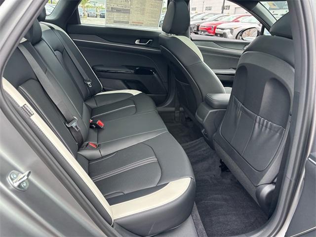 new 2026 Kia K5 car, priced at $30,801