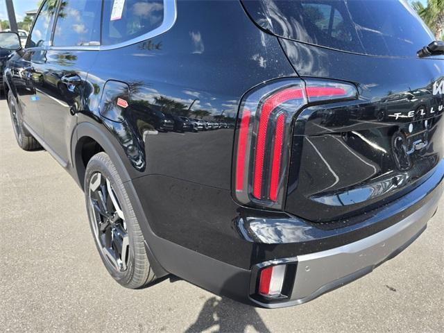 new 2025 Kia Telluride car, priced at $44,315