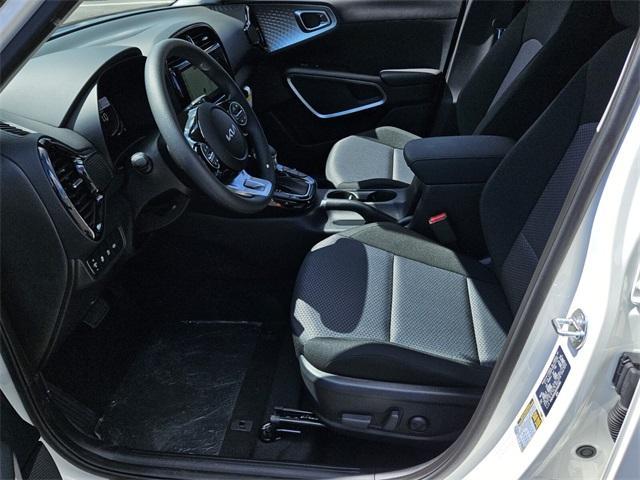 new 2025 Kia Soul car, priced at $25,380