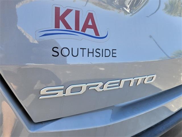 new 2025 Kia Sorento car, priced at $40,295