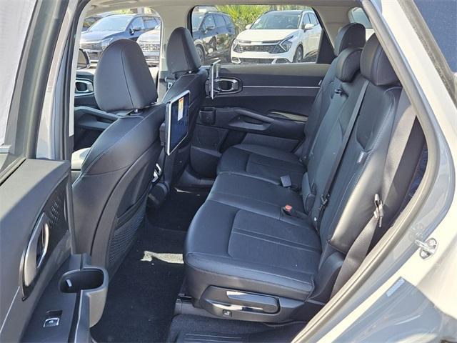 new 2025 Kia Sorento car, priced at $40,295