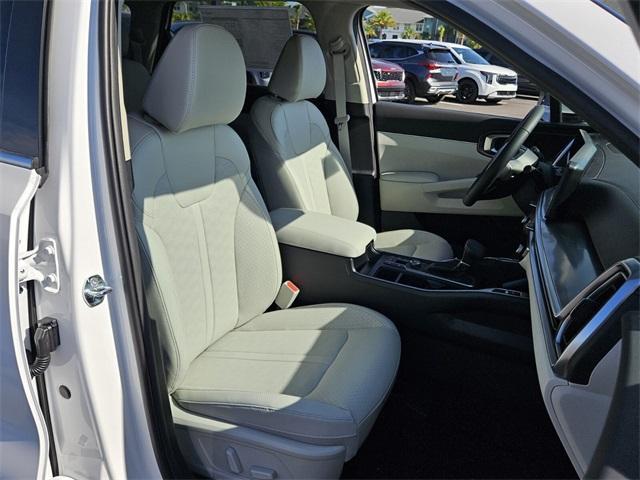 new 2025 Kia Sorento car, priced at $40,895