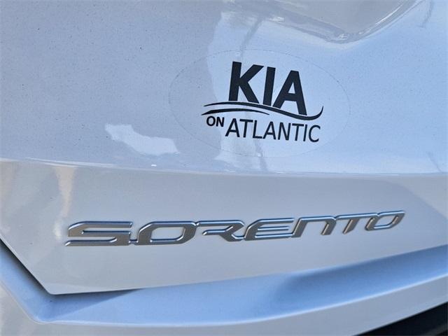 new 2025 Kia Sorento car, priced at $40,895