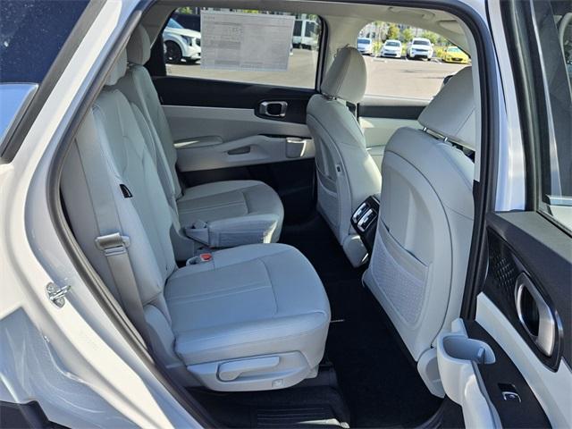 new 2025 Kia Sorento car, priced at $40,895