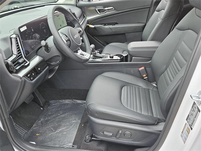 new 2025 Kia Sportage car, priced at $36,735