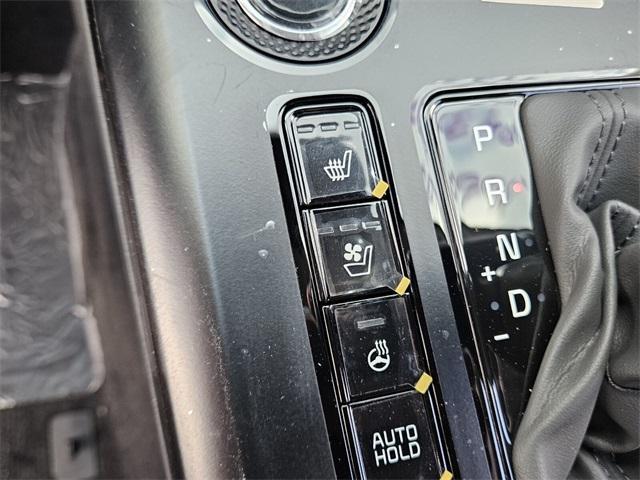 new 2025 Kia Niro car, priced at $35,030