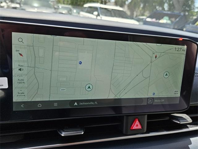 new 2025 Kia Carnival car, priced at $43,320