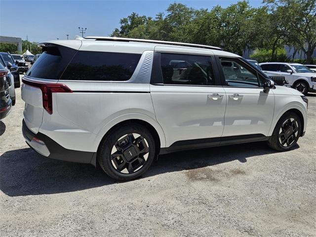 new 2025 Kia Carnival car, priced at $43,320