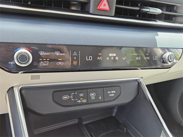 new 2025 Kia Carnival car, priced at $43,320