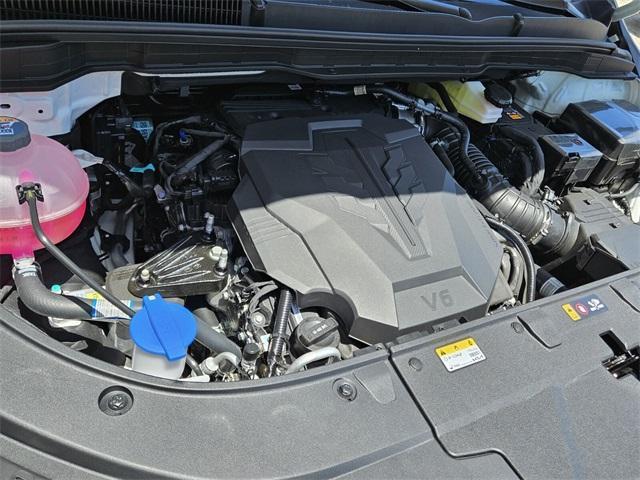 new 2025 Kia Carnival car, priced at $43,320