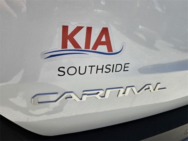new 2025 Kia Carnival car, priced at $43,320