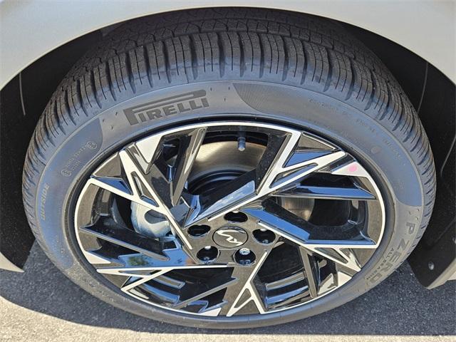 new 2025 Kia K5 car, priced at $32,990