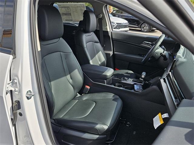new 2025 Kia Sportage car, priced at $34,955