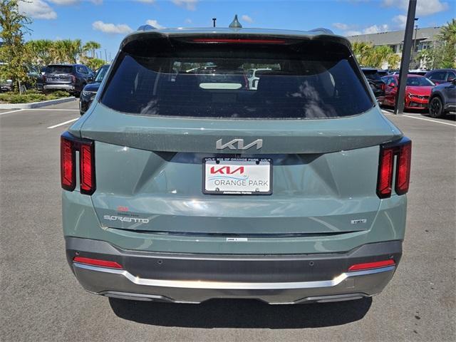 new 2025 Kia Sorento Hybrid car, priced at $42,090