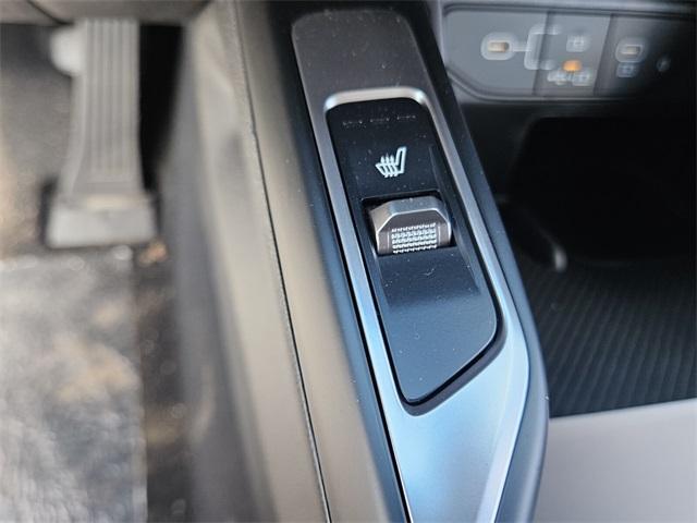 new 2025 Kia Sorento Hybrid car, priced at $42,090
