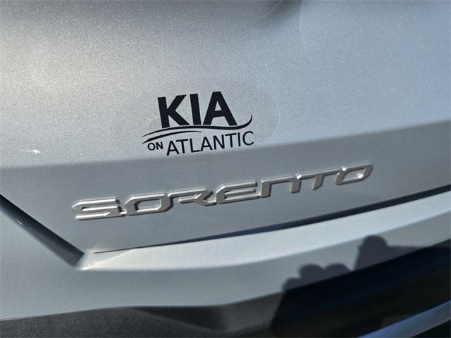 new 2026 Kia Sorento car, priced at $33,411