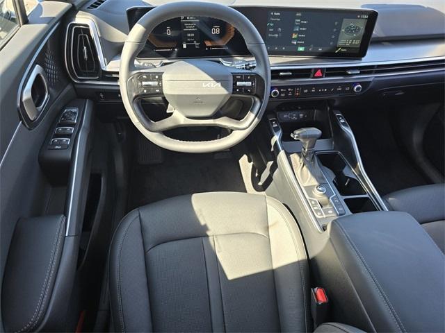 new 2026 Kia Sorento car, priced at $33,411