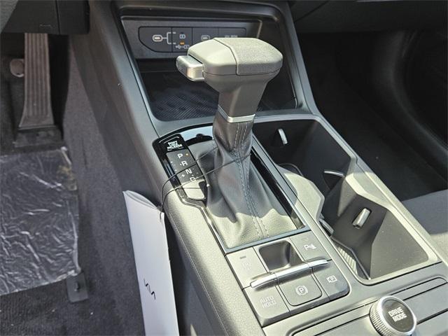 new 2025 Kia K5 car, priced at $29,165