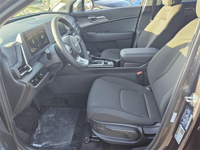 new 2025 Kia Sportage car, priced at $29,705