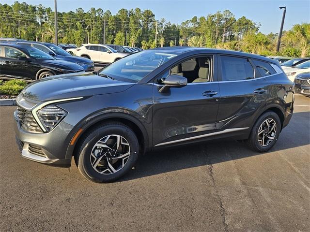 new 2025 Kia Sportage car, priced at $29,705